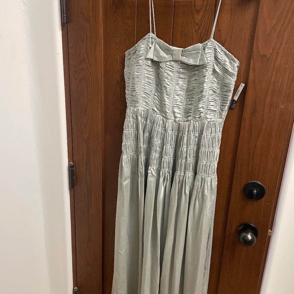 Doen dusty blue dress